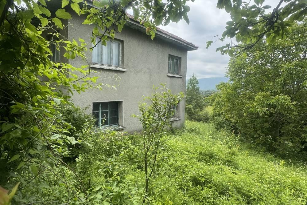 House for Sale in Milanovo, Sofia Province