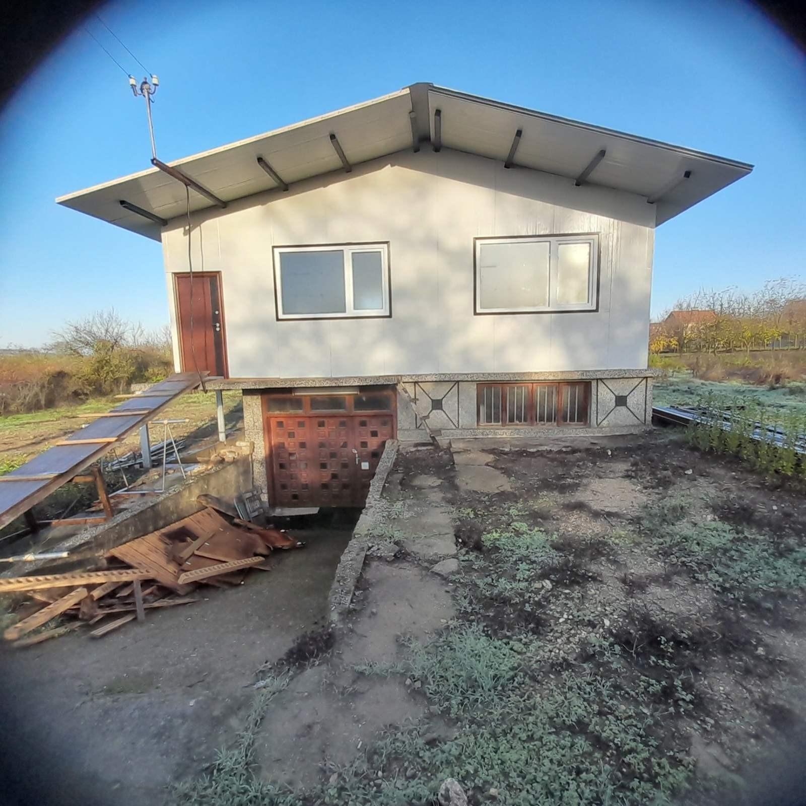 Villa for Sale in Tsenovich, Silistra