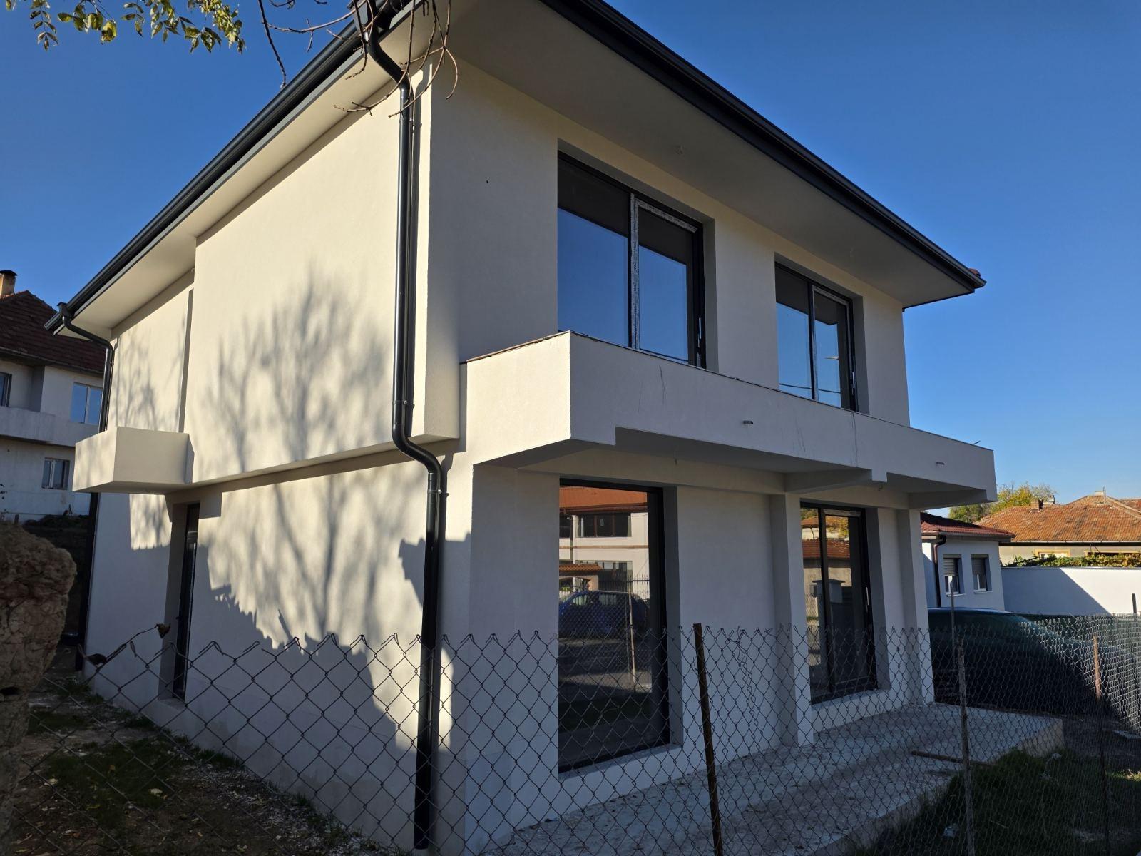 House for Sale in Razgrad, Zhitnitsa