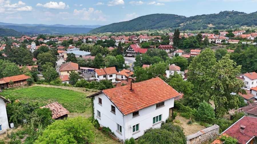 House for Sale in Raduil, Sofia Province