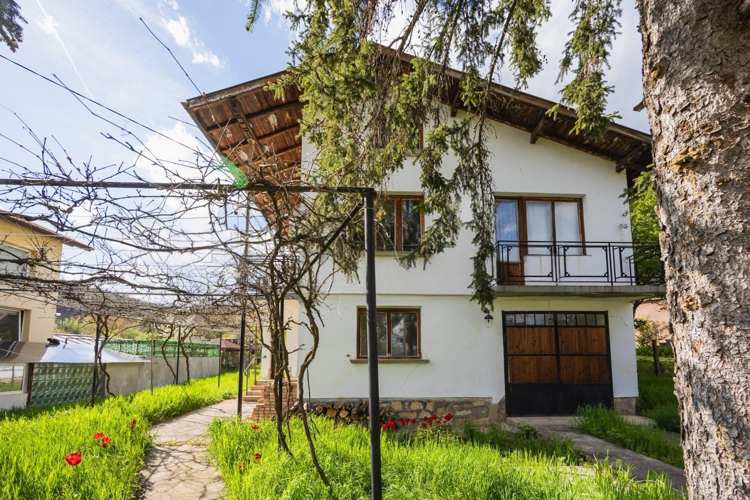 House for Sale in Osoitsa, Sofia Province