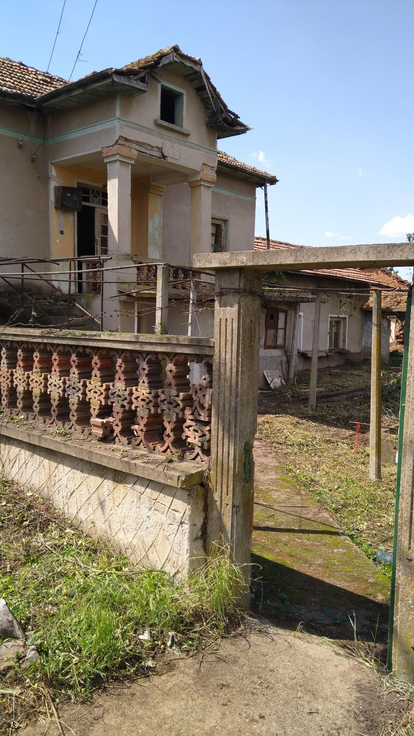 House for Sale in Krushovitsa, Pleven