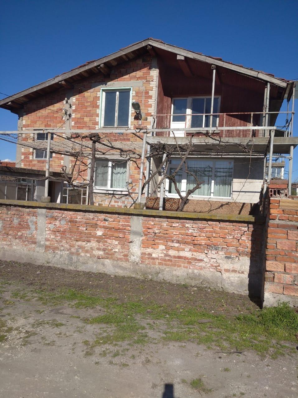 House for Sale in Yasno pole, Plovdiv