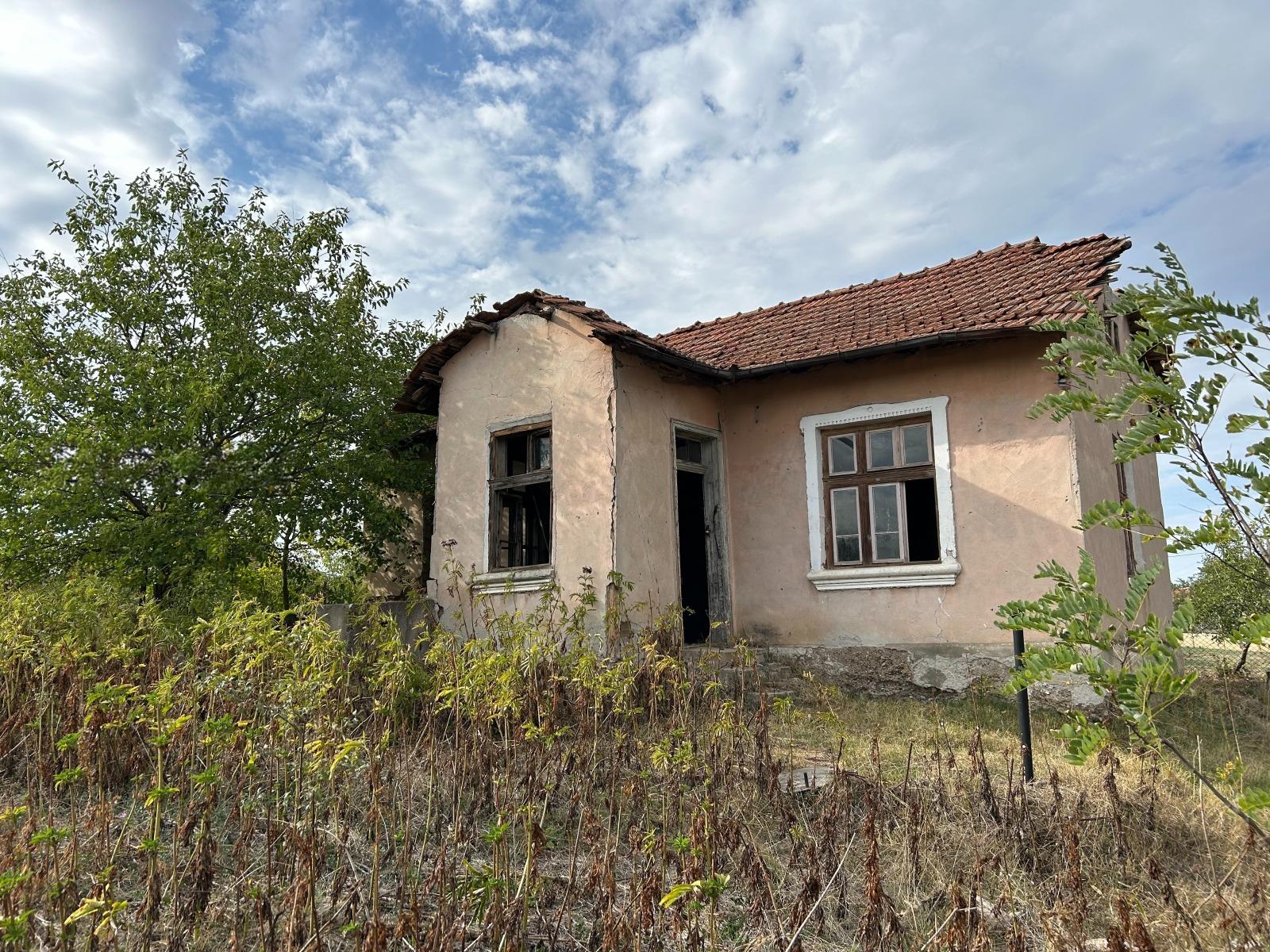 House for Sale in Staliyska mahala, Montana