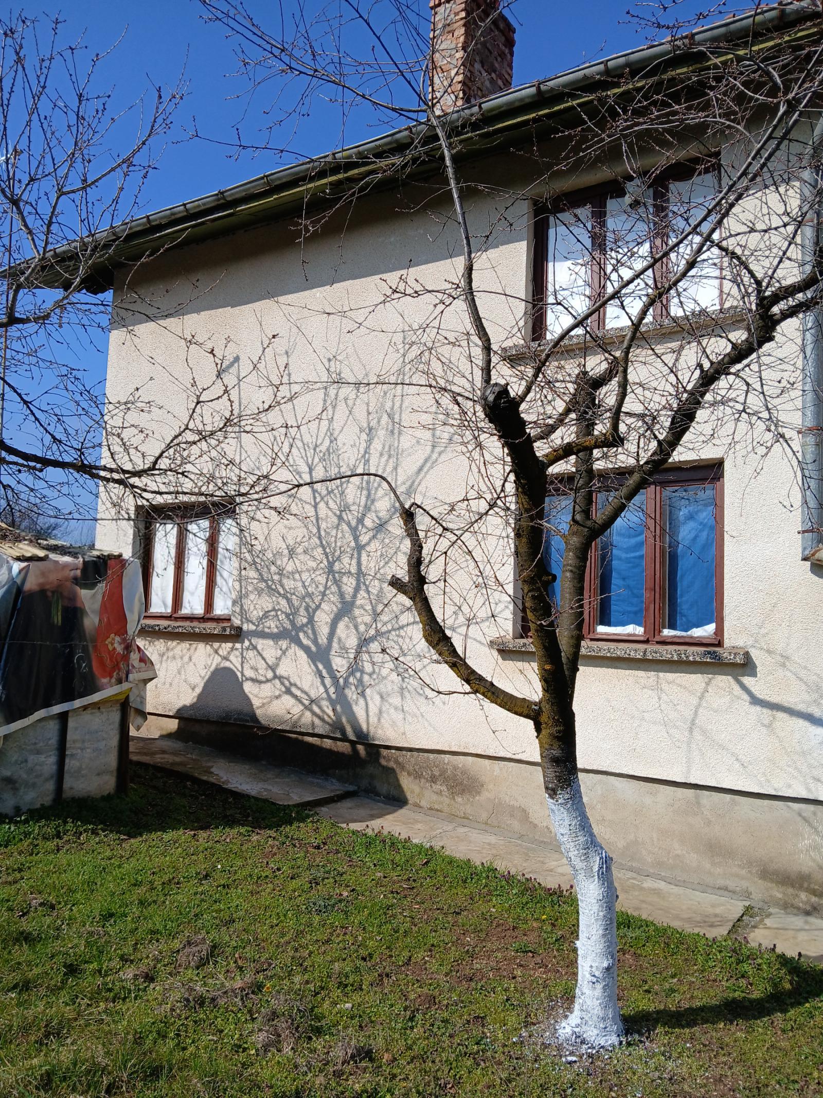 House for Sale in Karlukovo, Lovech
