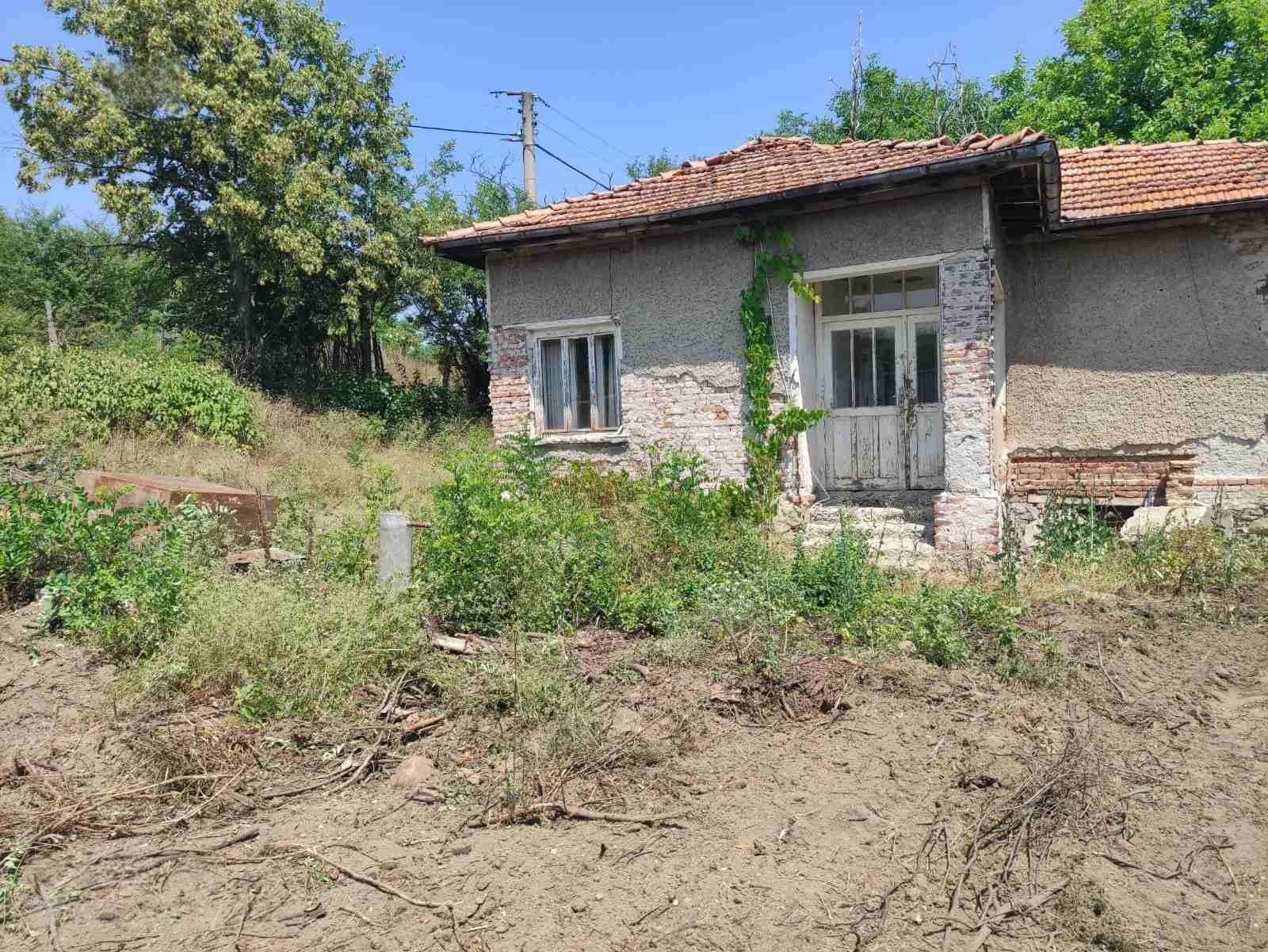 House for Sale in Meshtitsa, Pernik