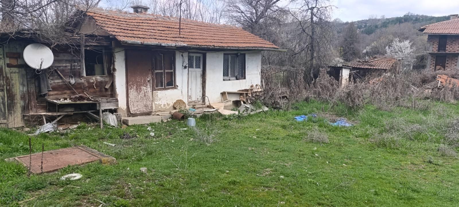 House for Sale in Sirishtnik, Pernik