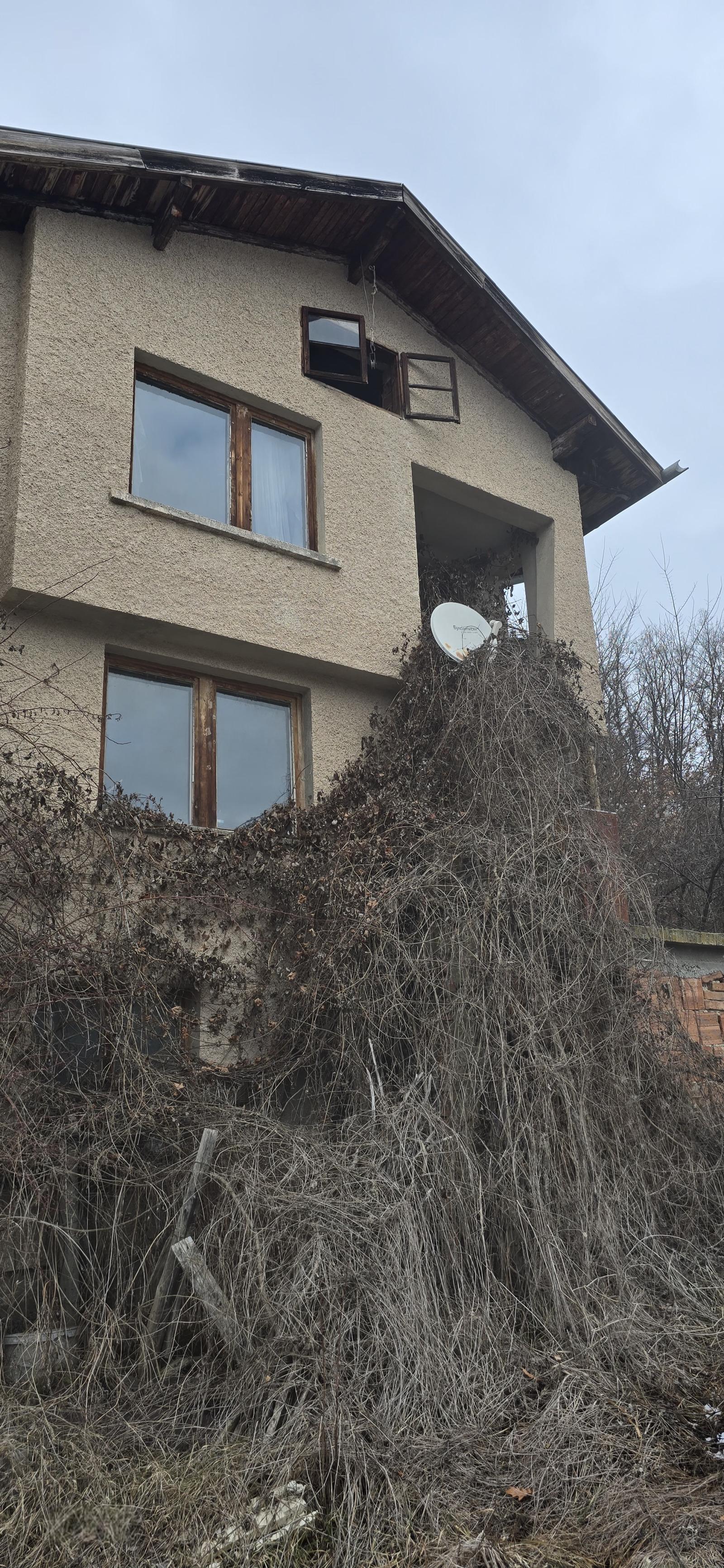 House for Sale in Kosacha, Pernik