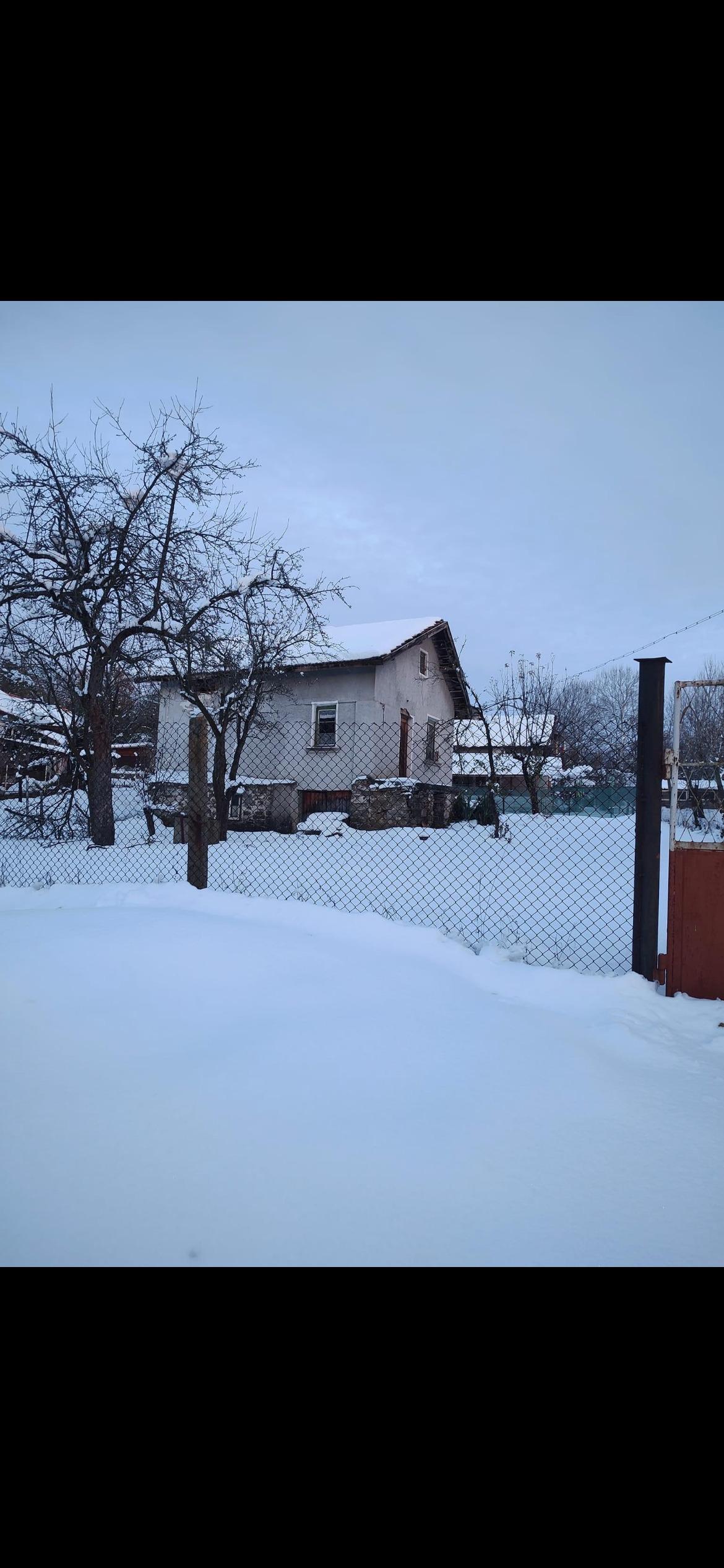 House for Sale in Potsarnentsi, Pernik