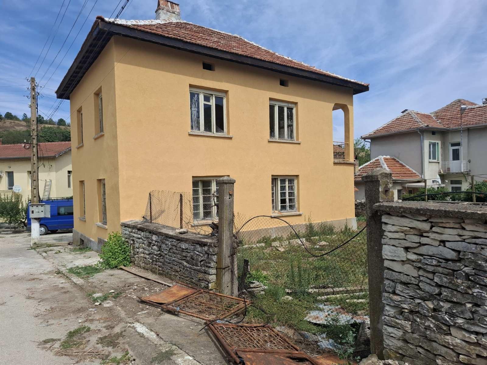 House for Sale in Beglezh, Pleven