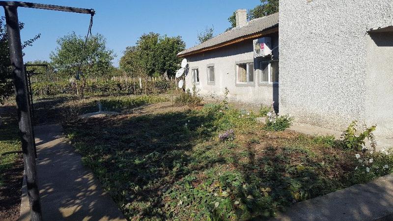House for Sale in Bradvari, Silistra