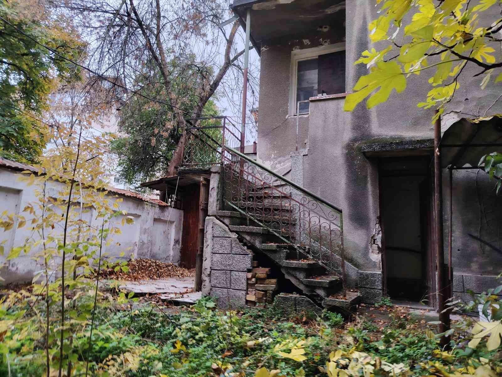 House for Sale in Pleven, Idealen tsentar