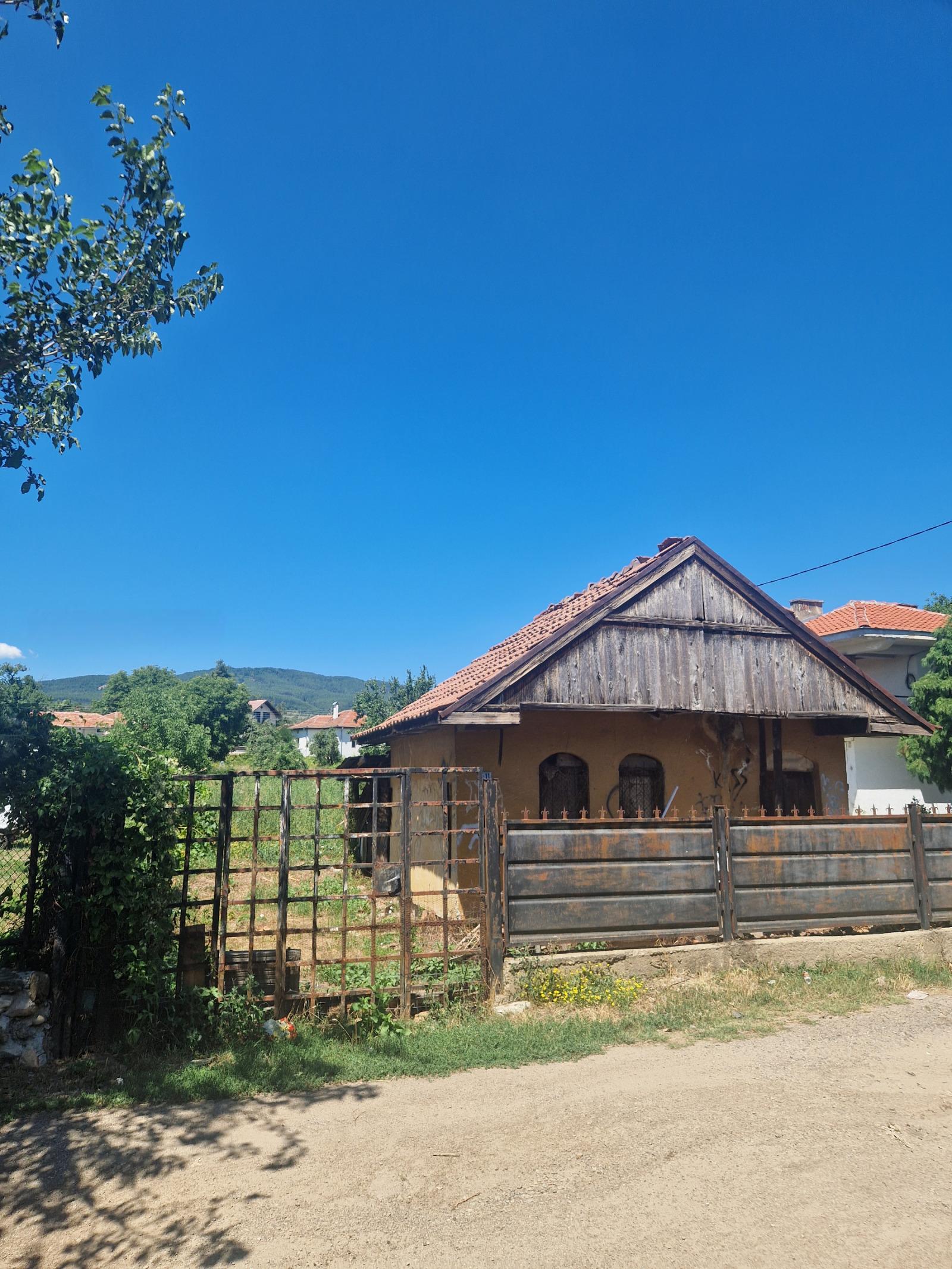 Villa for Sale in Kraynitsi, Kyustendil