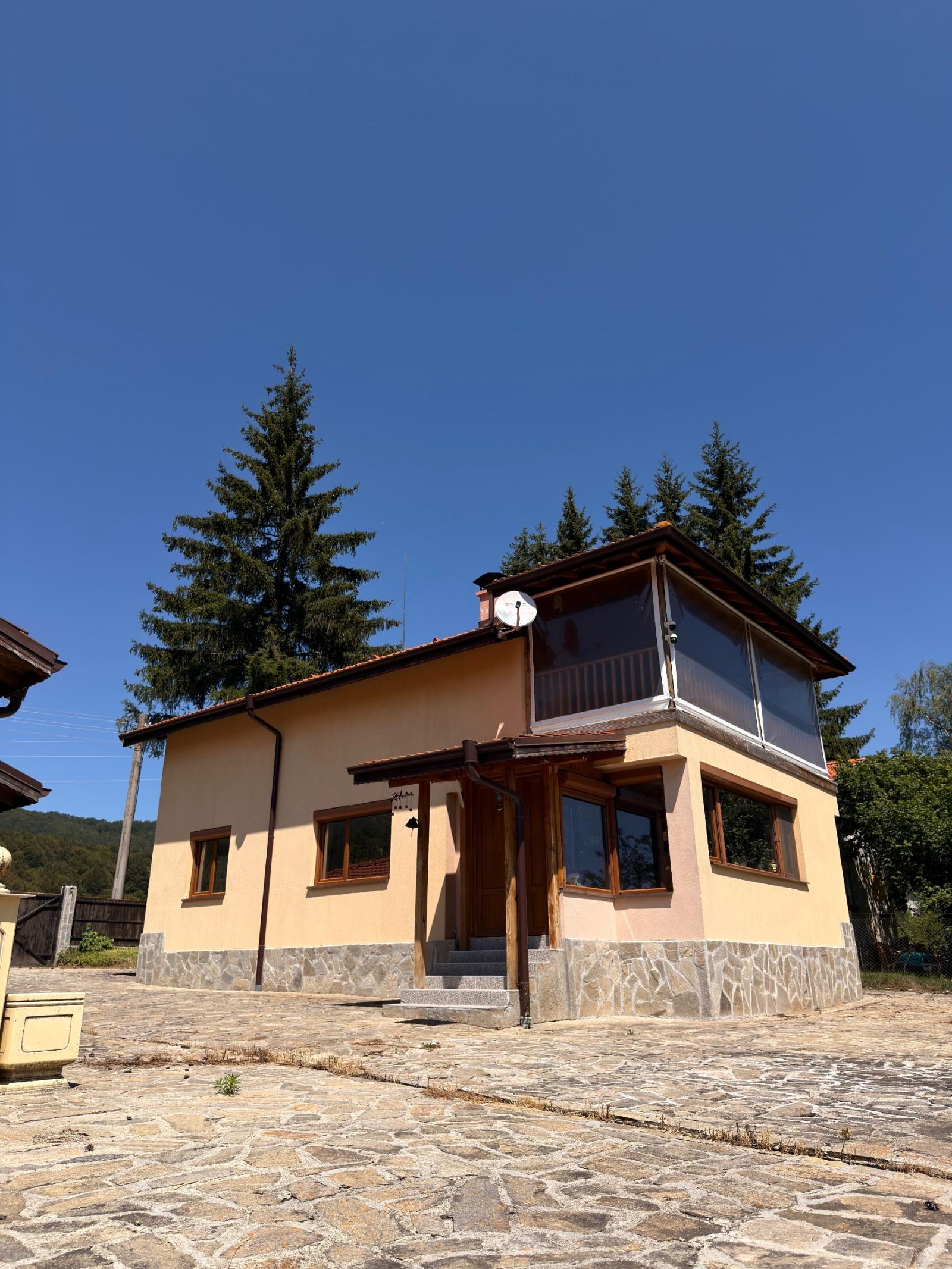 House for Sale in Gintsi, Sofia Province
