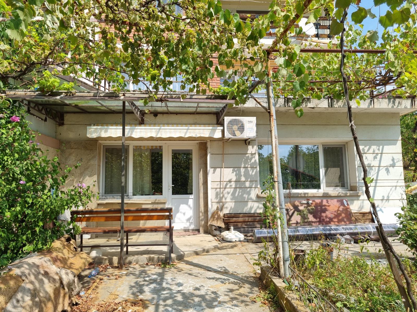 House Floor for Sale in Starozagorski bani, Stara Zagora