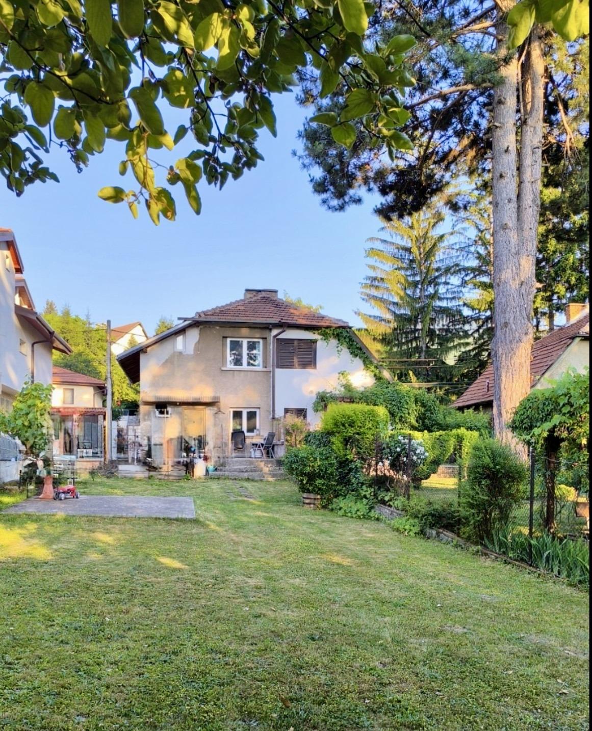 House for Sale in Sofia, Vladaya