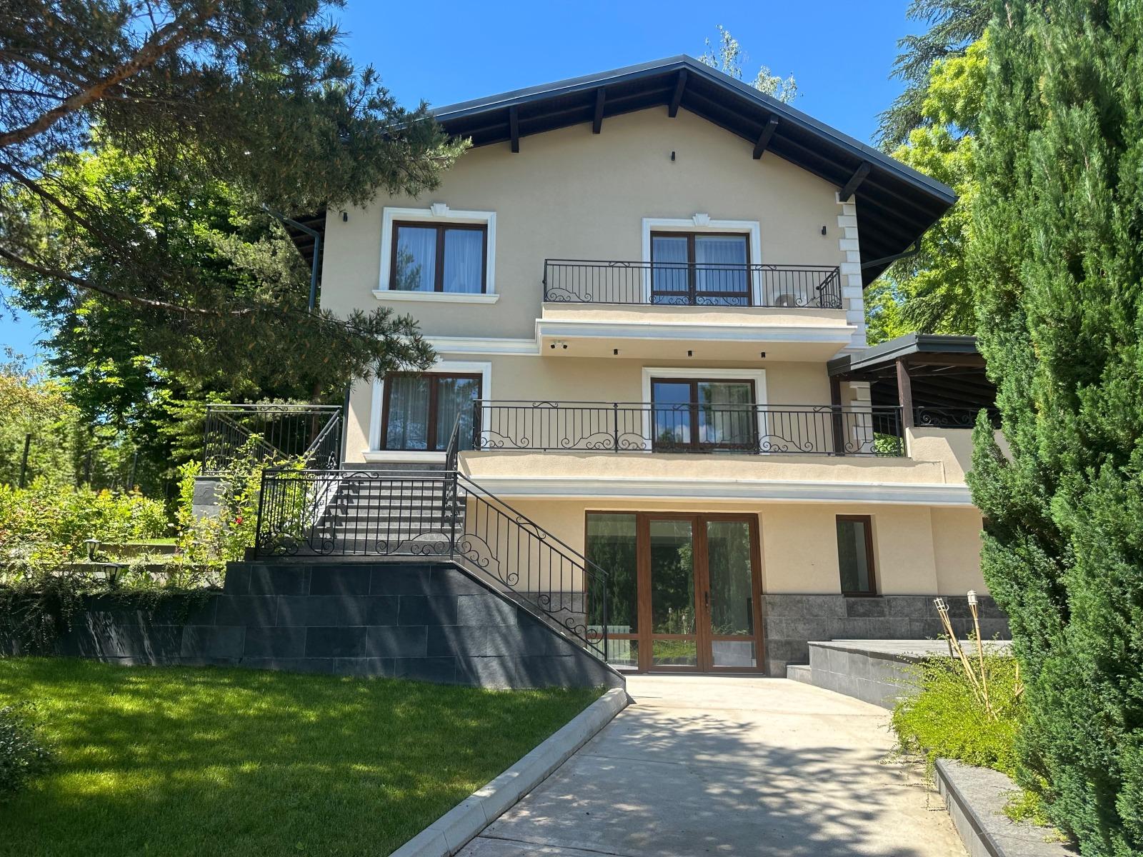 House for Sale in Sofia, Bankya
