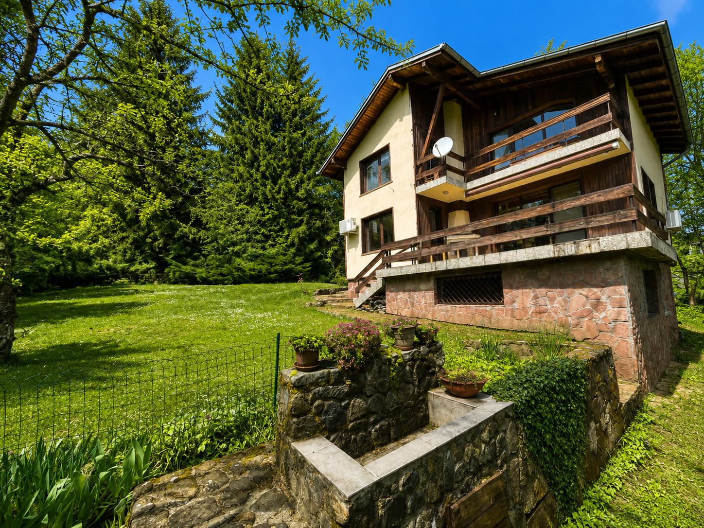 House for Sale in Sofia, Bistritsa