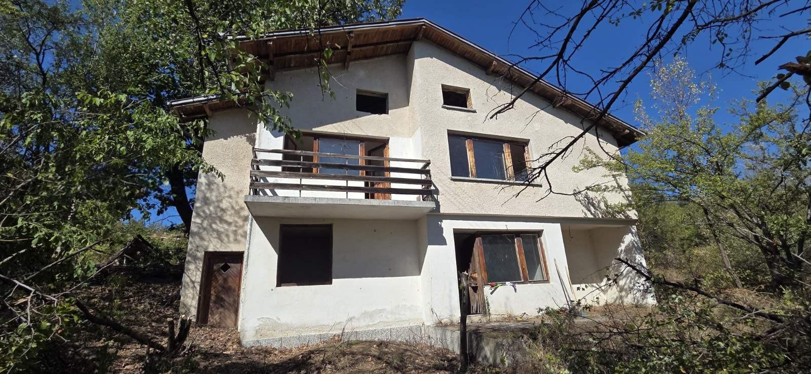 House for Sale in Muhovo, Sofia Province