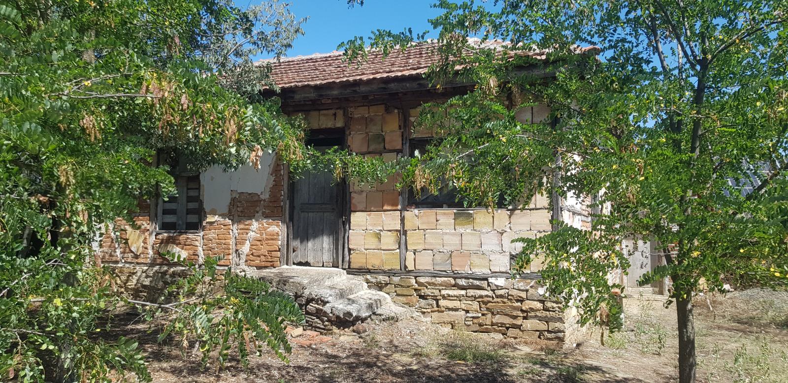 House for Sale in Iskra, Burgas