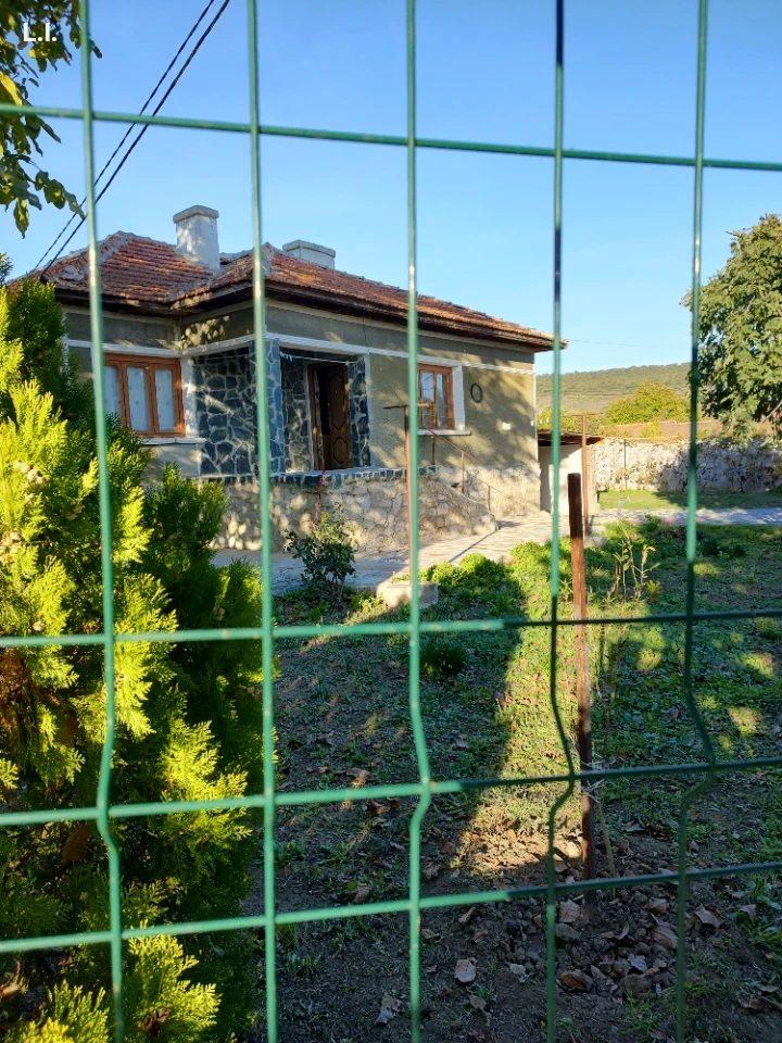 House for Sale in Varna, Briz