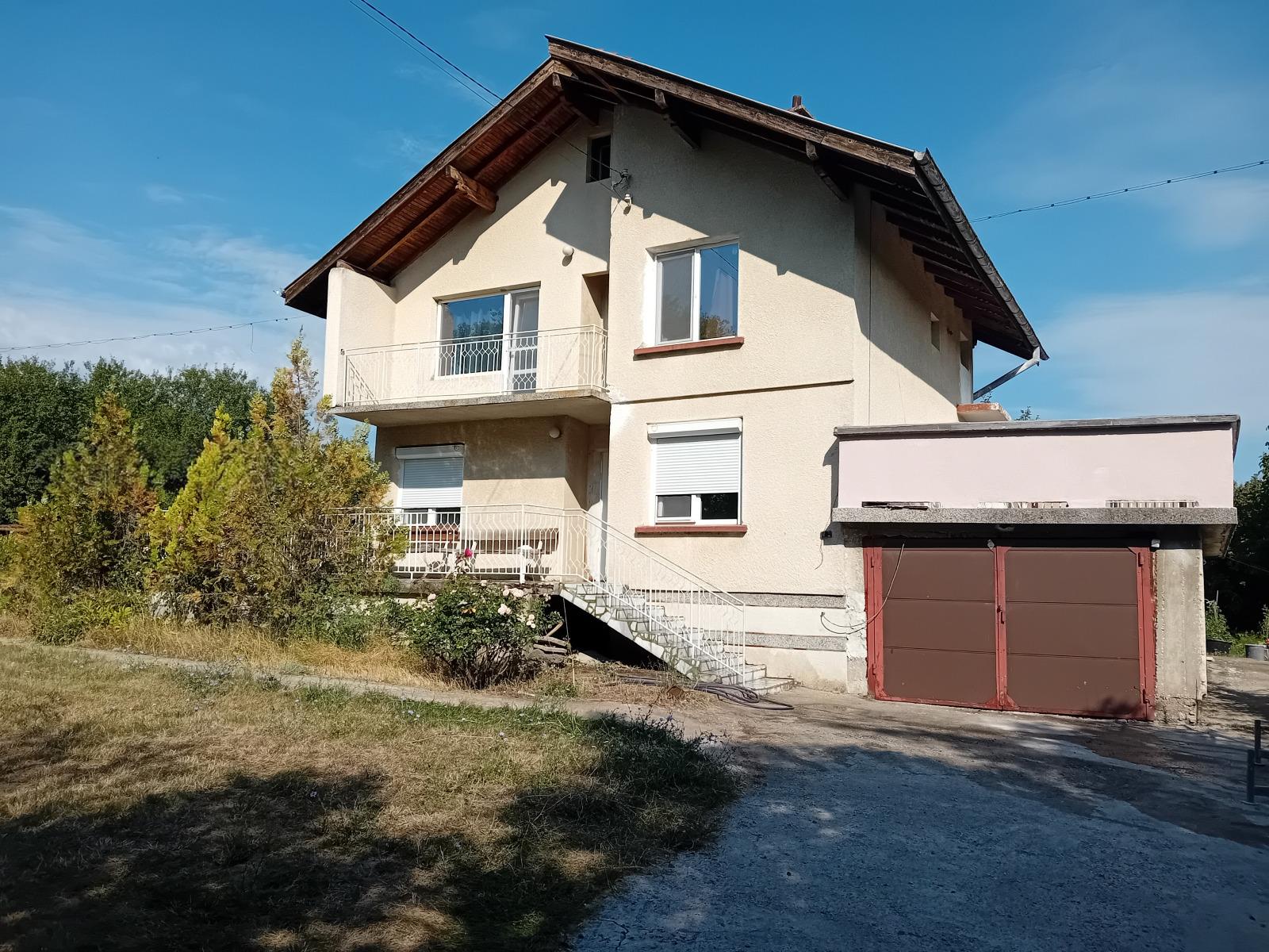 House for Sale in Boeritsa, Sofia Province
