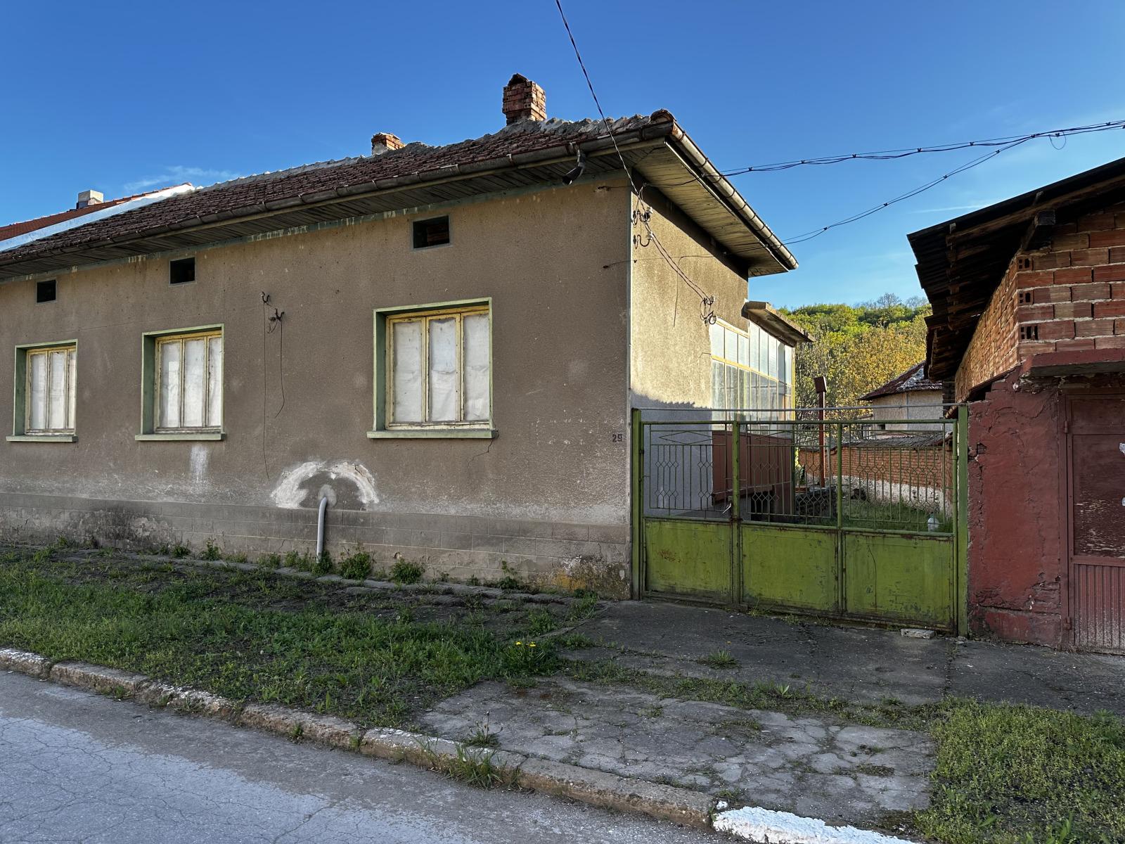House for Sale in Beglezh, Pleven