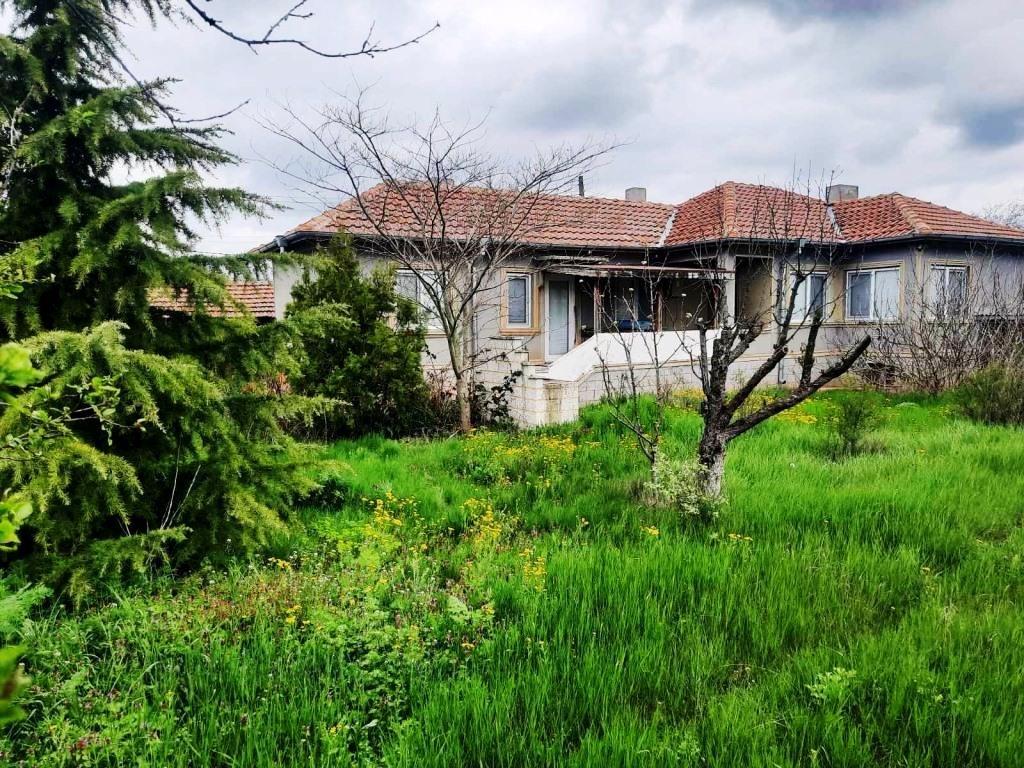 House for Sale in Irechek, Dobrich