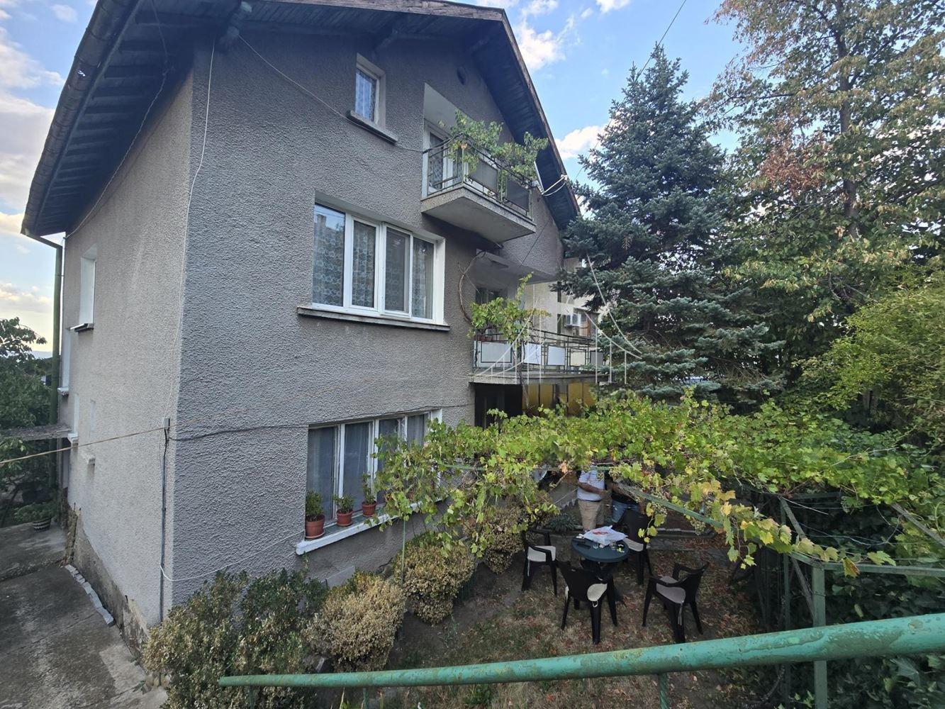 House for Sale in Sofia, Lozen