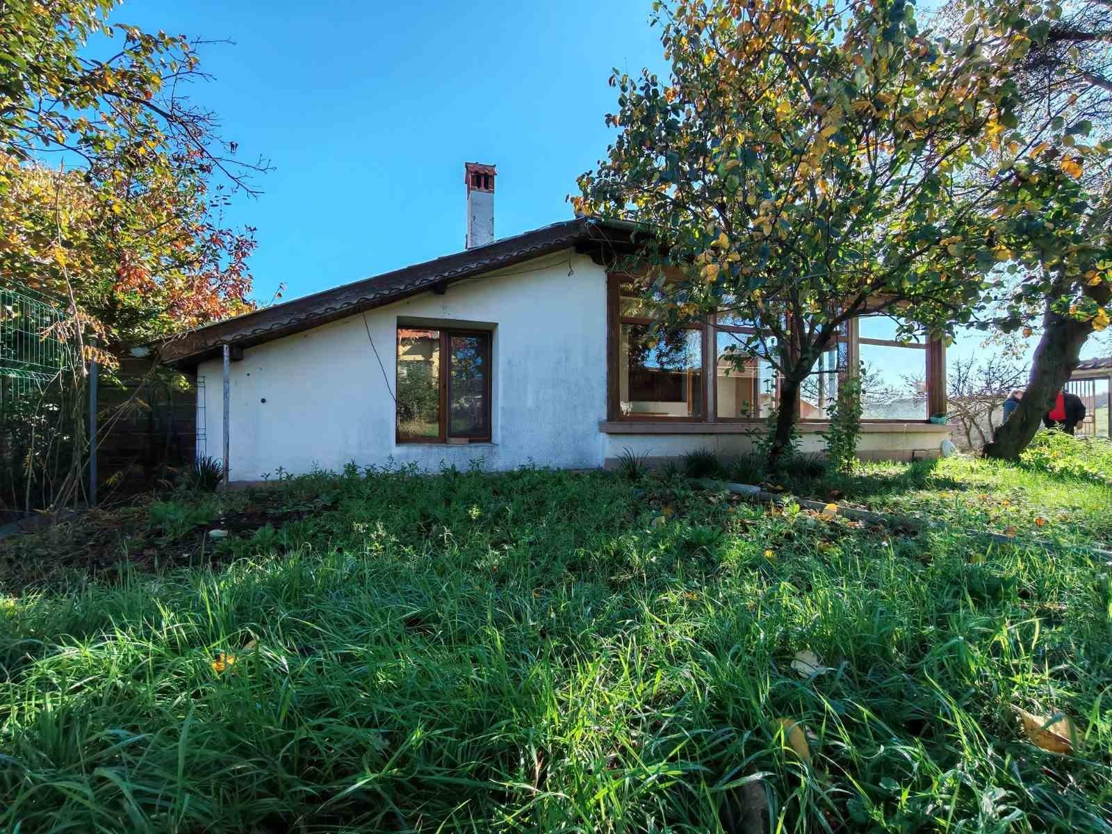 House for Sale in Burgas, Marinka