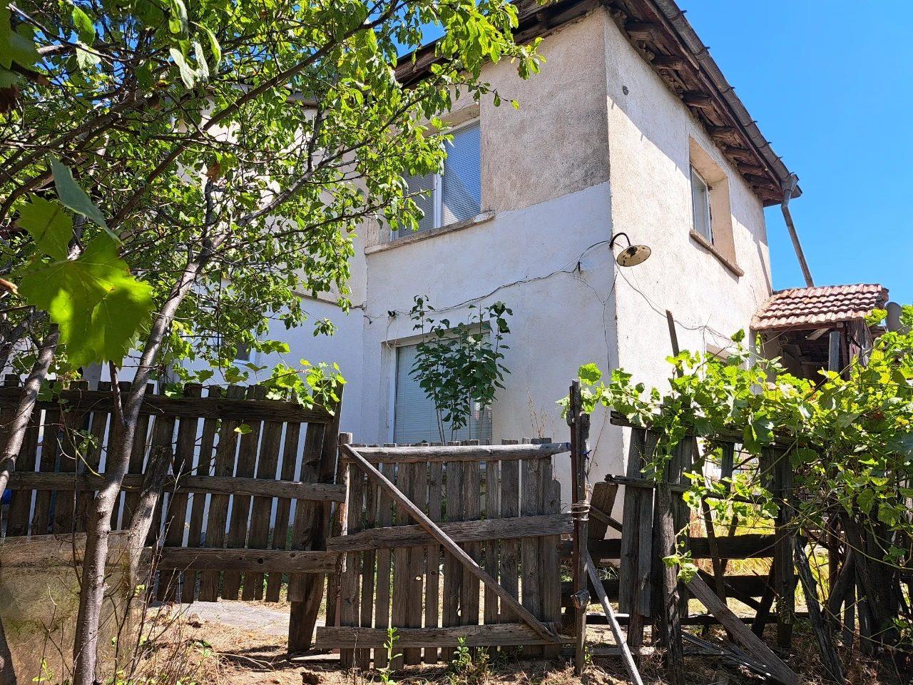 House for Sale in Zagrazhden, Smolyan