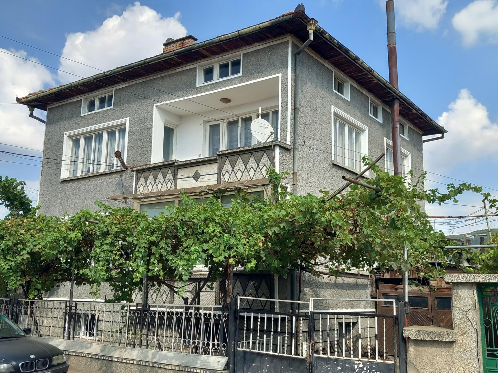 House for Sale in Sevlievo, Gabrovo