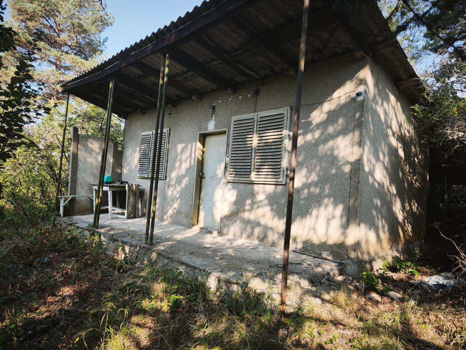 Villa for Sale in Sofia, Shtarkelovo gnezdo Area