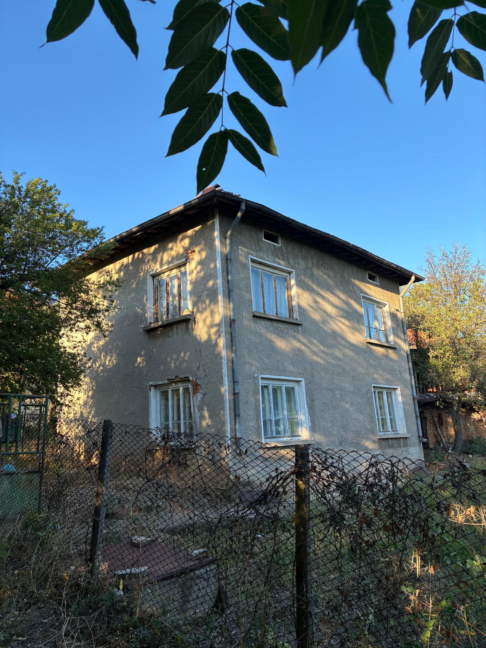 House for Sale in Tipchenitsa, Vratsa
