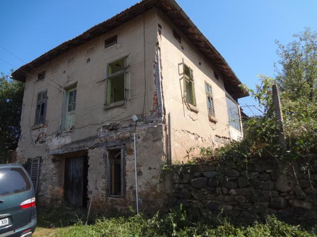 House for Sale in Berkovitsa, Montana