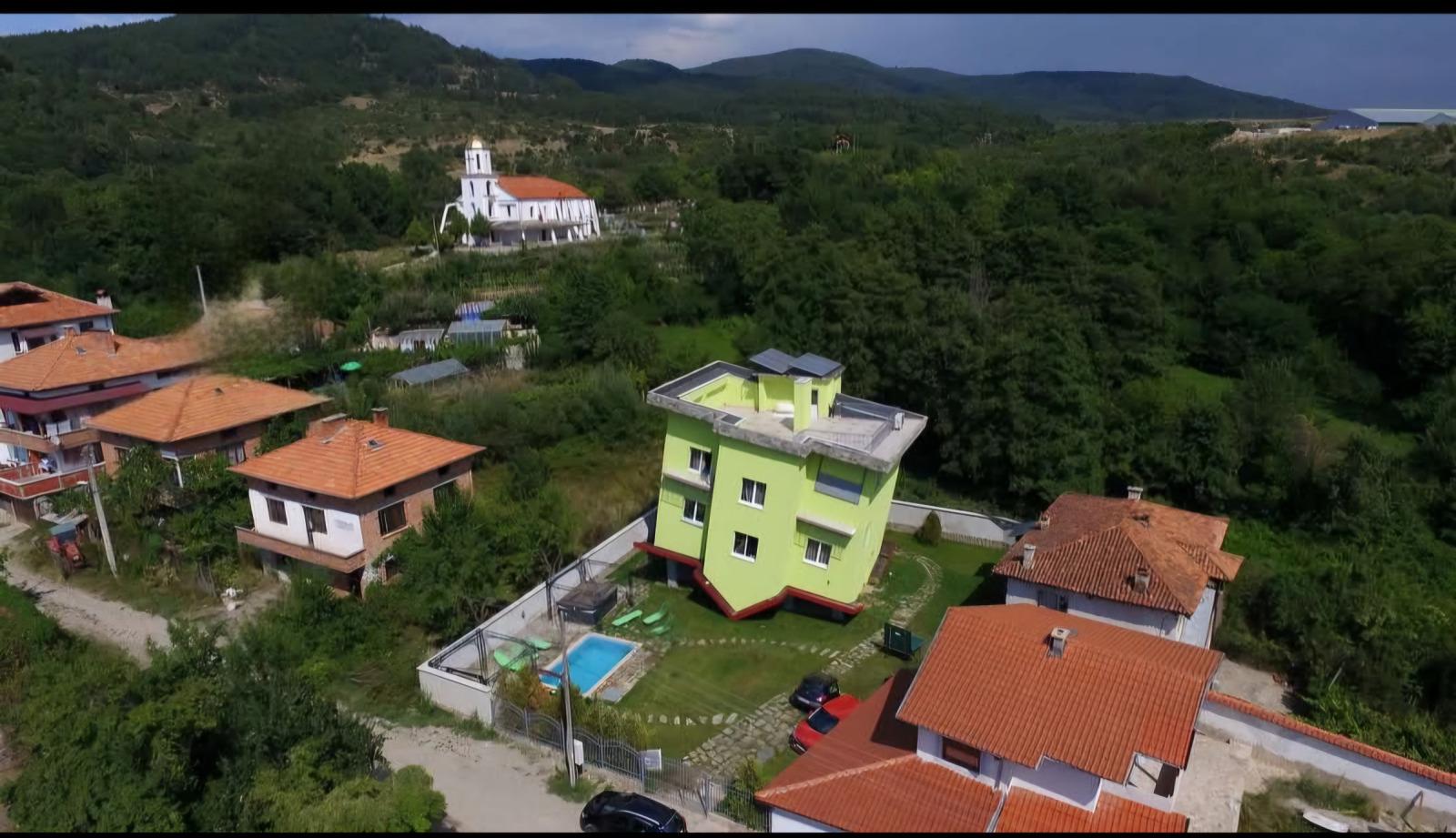 House for Sale in Marchevo, Blagoevgrad