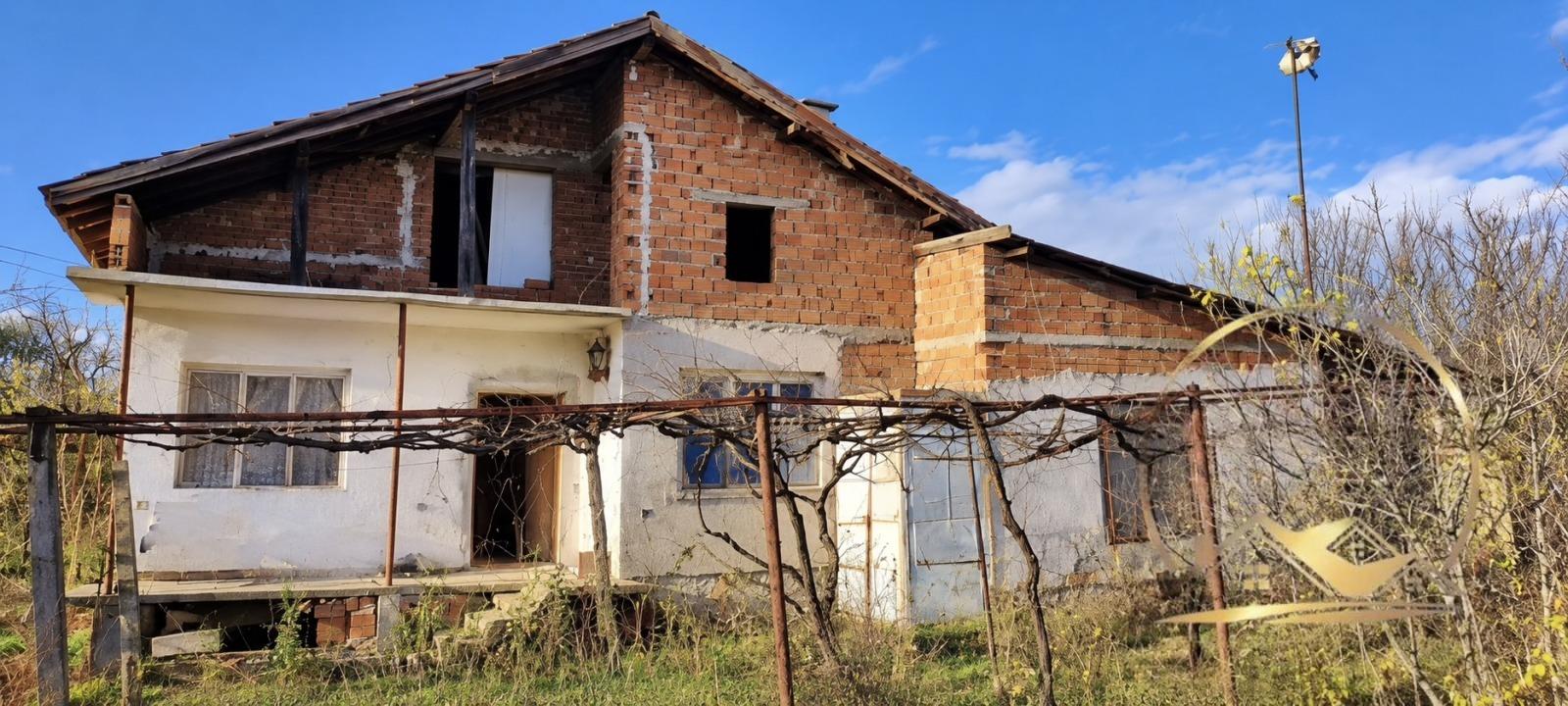 House for Sale in Opan, Stara Zagora