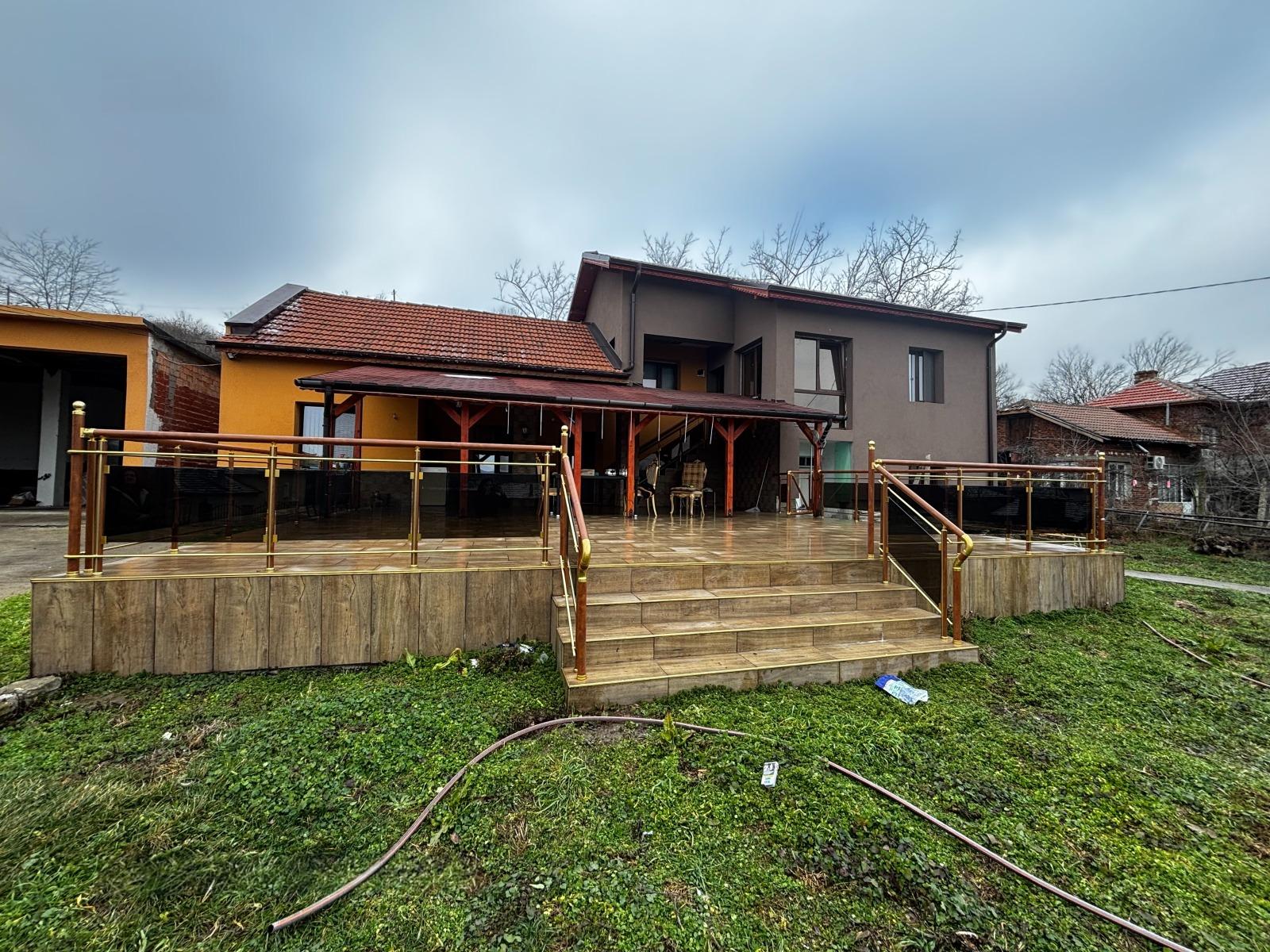 House for Sale in Komarevo, Pleven