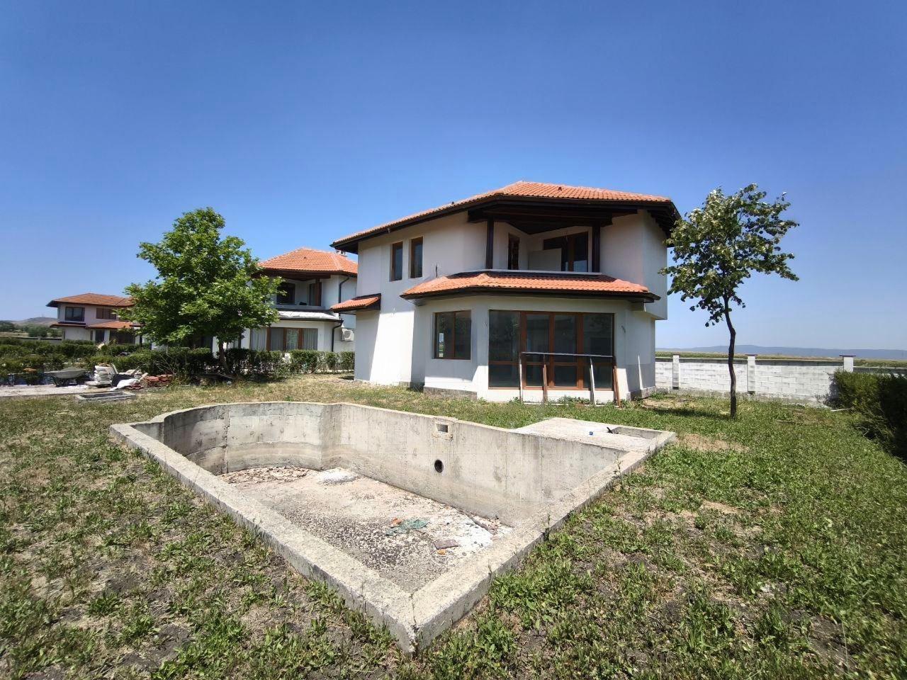 House for Sale in Aheloy, Burgas