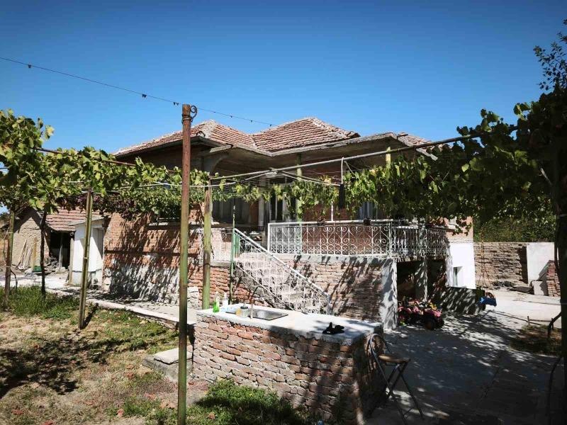 House for Sale in Karavelovo, Yambol