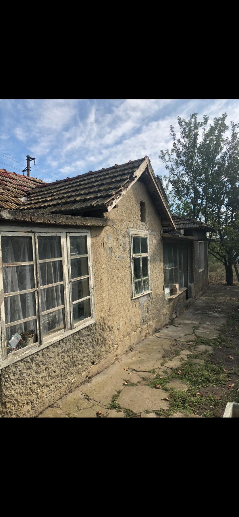 House for Sale in Zaychino oreshe, Shumen