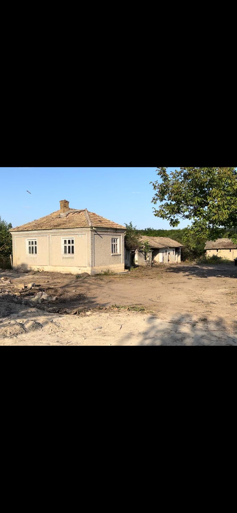 House for Sale in Zaychino oreshe, Shumen