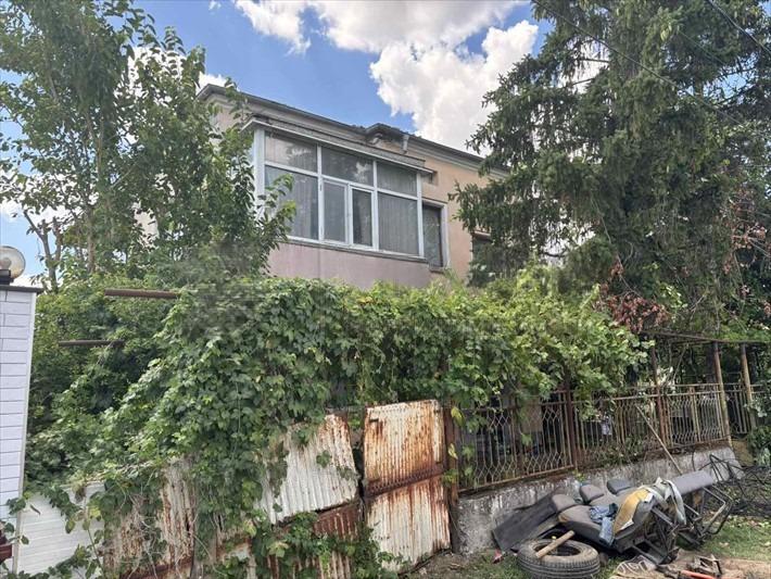 House for Sale in Burgas, Lozovo