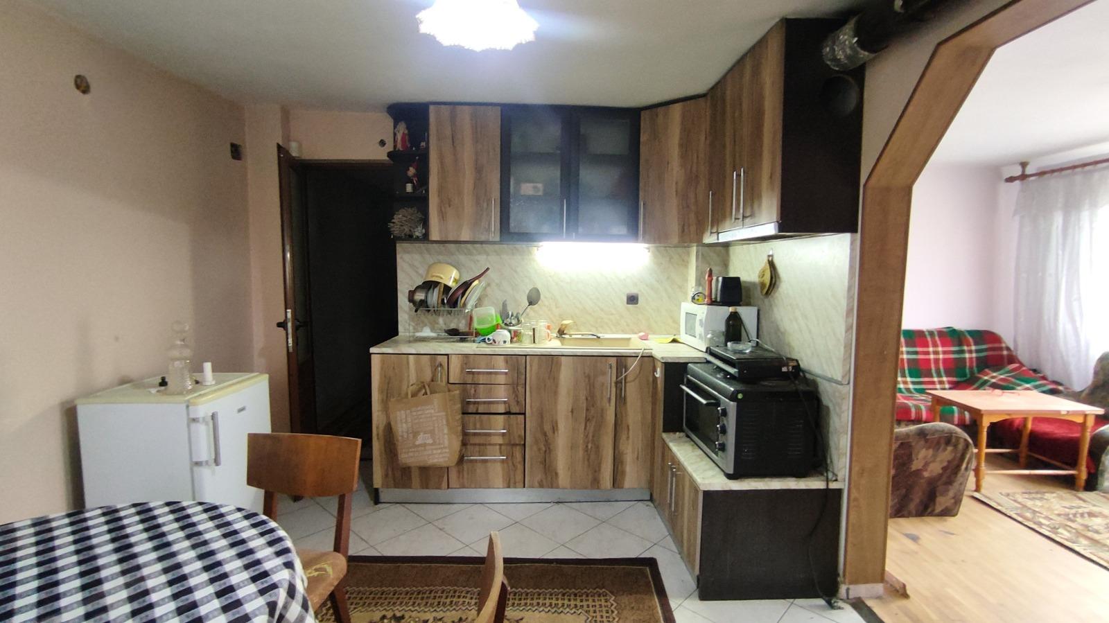 House for Sale in Hrishteni, Stara Zagora