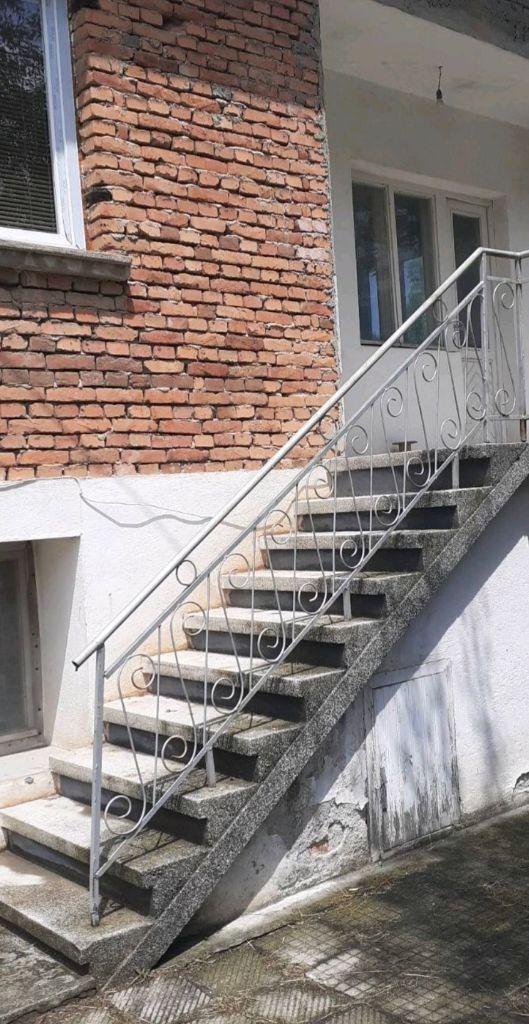 House for Sale in Batanovtsi, Pernik