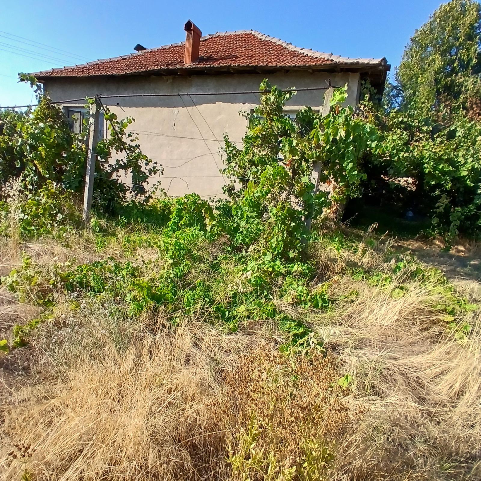 House for Sale in Septemvri, Pazardzhik