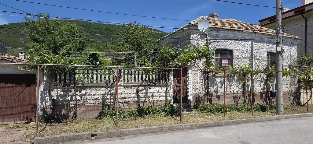 House for Sale in Shumen, Divdyadovo