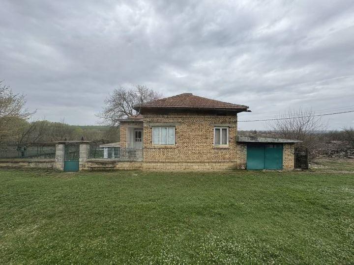 House for Sale in Esenitsa, Varna
