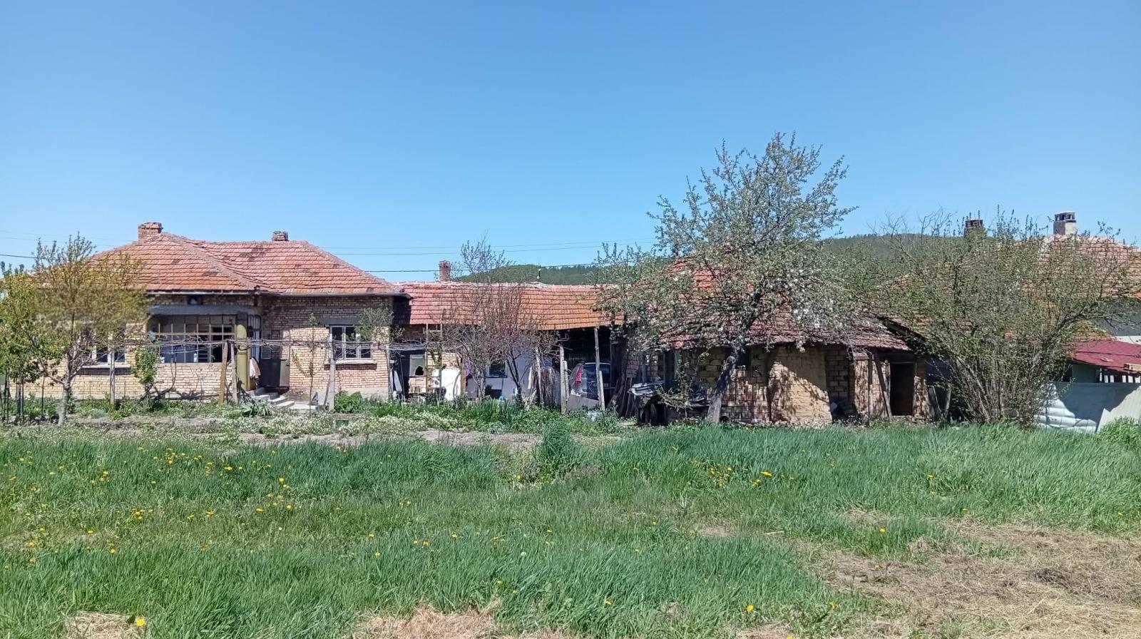 House for Sale in Kamburovo, Targovishte