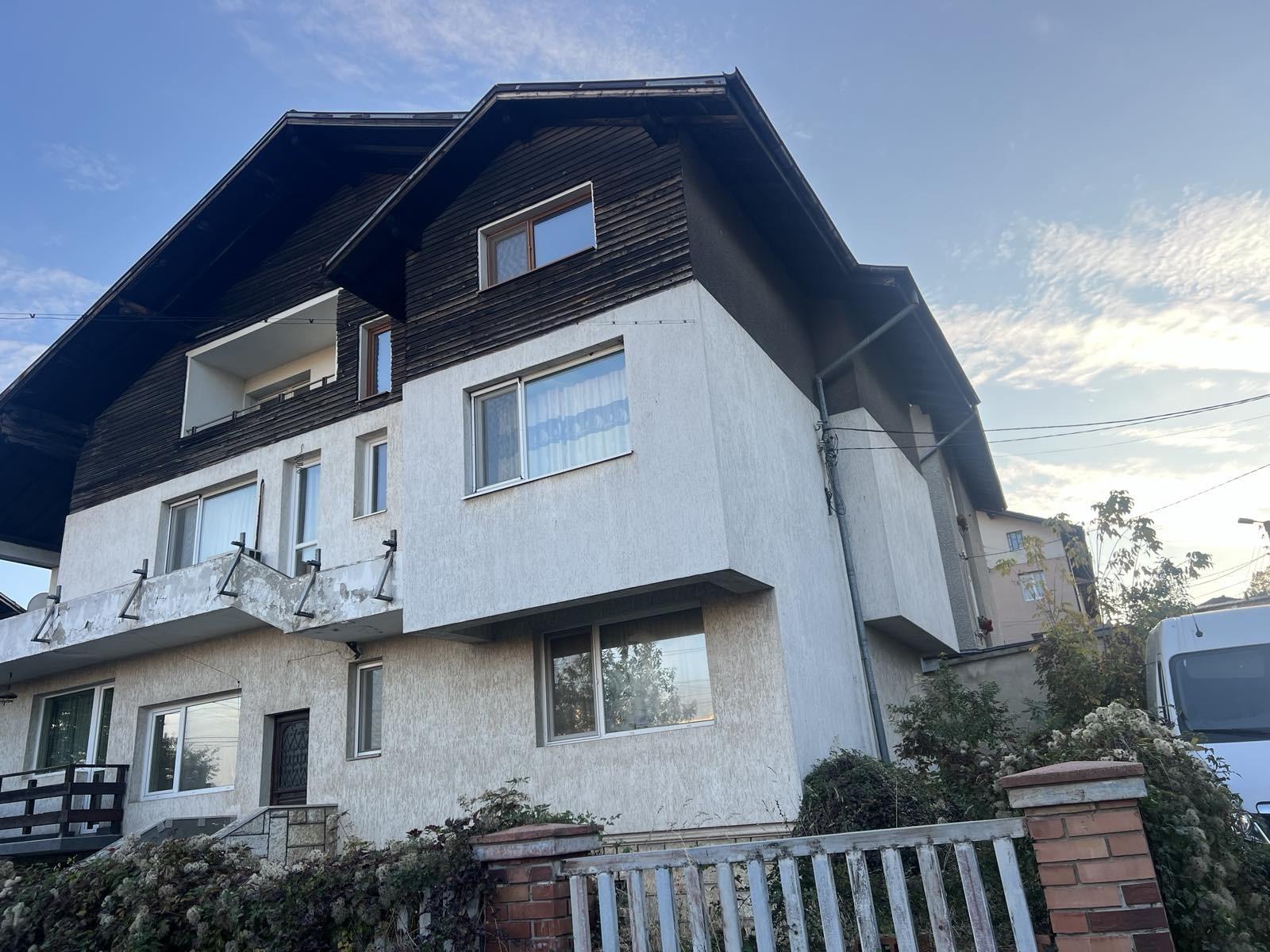 House for Sale in Pernik, Klepalo